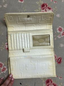 Guess Wallet