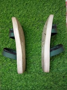 Leeds Women's Toe-Ring Slide Sandals