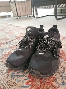 Rarely Used Nike Air Sport Shoes
