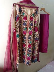 Kashmiri Kurta Plazzo Set ❤️