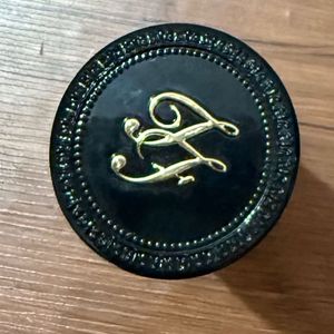 Too faced born this way concealer