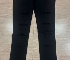 Black Skinny Strechable Pants