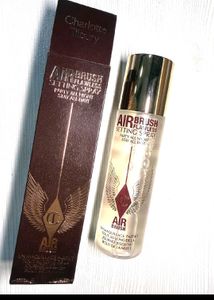 Charlotte Tilbury Airbrush Flawless Setting Spray