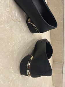 Klee Black Loafers
