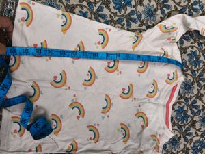 CuteFull sleeves Rainbow top for 4-6 years girl