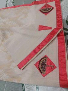 "Umbrella 🏖️" Designated Saree With Blouse