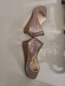 Elegant Bronze Ballerinas