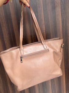 SALE ‼️Caprese Tote Bag