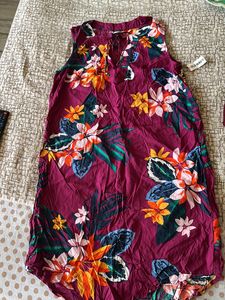 Old navy top for women