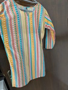 Striped 3/4 Sleeve Tunic Top