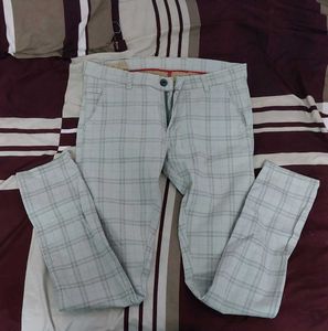 Stylish Plaid Pants for Men