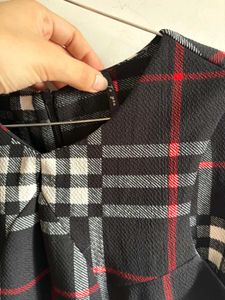 Classic Plaid Sleeveless Top
