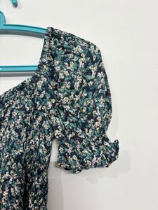 Floral Smocked Puff Sleeve Top