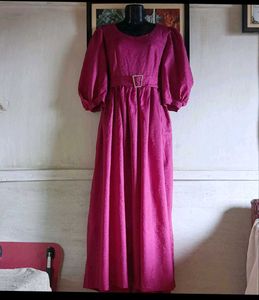 Elegant Magenta Maxi Dress with Puff Sleeves