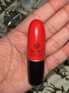Hilary Rhoda Lipstick