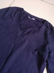 Classic Navy V-Neck Long Sleeve Top