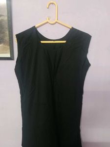 Sleeveless Black Top