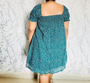 American Eagle bottle Green Floral Shift Dress