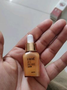 Lakme Vit C Brilliance Serum