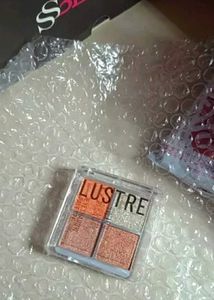 Lustre Eyeshadow Palette