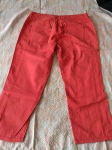 Coral Cropped Pants
