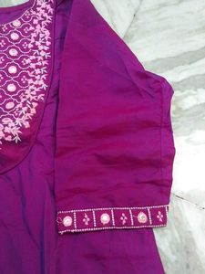 Beautiful Embroidered Kurta Set