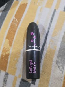 MAC Lipstick "Let's get Mehry"