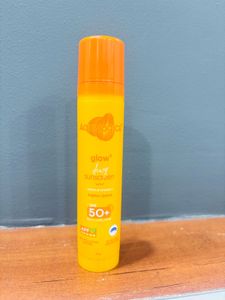 Aqualogica Glow+ Dewy Sunscreen
