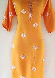 Stylish Tie-Dye Kurta with Sequins