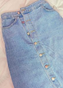 a line denim long skirt