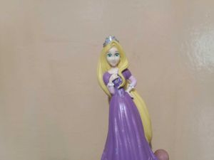 Disney Princess Rapunzel Figurine