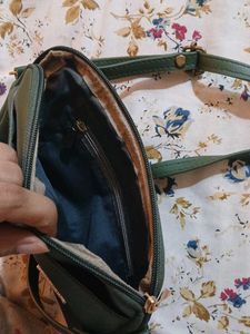 Chic Green Crossbody Bag not leather