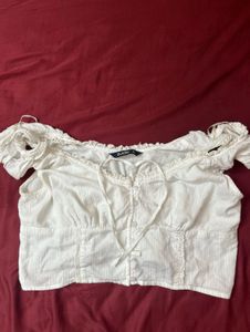 Chic Off-Shoulder White Cropped Top