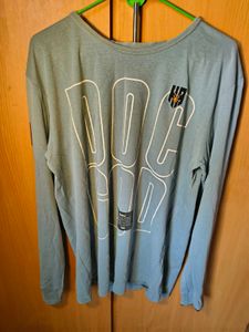 Long Sleeve Graphic T-Shirt
