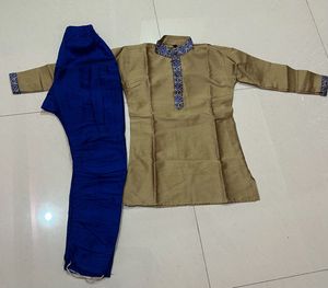 Boys' Kurta Pajama Set - Size Unknown