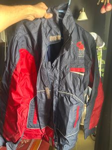 windcheater Men's Navy & Red Color Block Jacket