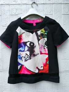 New with tag Artistic Graphic Print T-Shirt