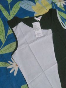 Stylish Sleeveless Colorblock Top