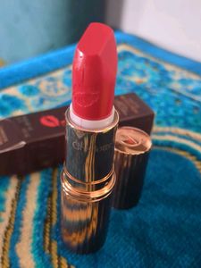 Makeup Revolution Hot Lips Lipstick