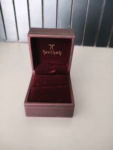 Price drop!!! Tanishq ring Box