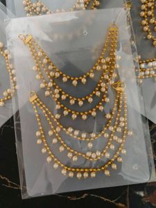 Elegant Gold Pearl Layered Matha Patti