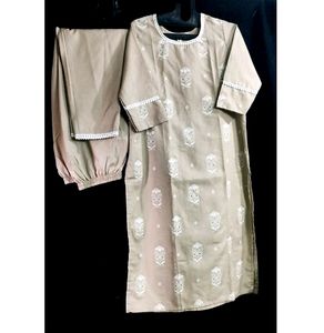 🤍EMBROIDERED BEIGE KURTI PANT SET🤍