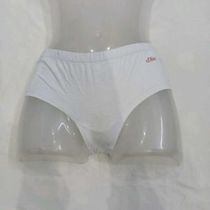 Comfortable⭐28,30 White Briefs