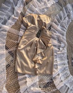 Elegant Gold Strapless Cocktail Dress