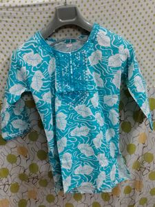 Blue Leaf Print Kurta top
