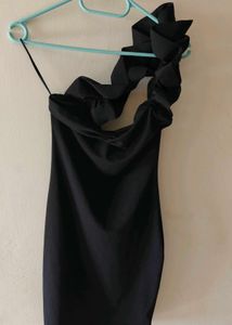Chic Black Bodycon Dress