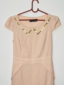 Chic Embellished off white