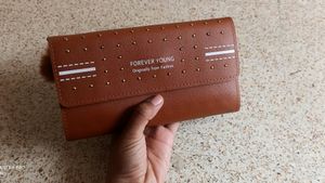 Tredy Clutch For Young Look