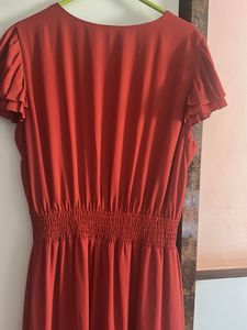 Chic Rust V-Neck Ruffle Sleeve Dress