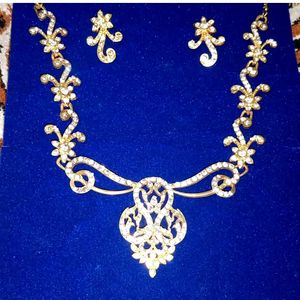 Beautiful Necklace Set